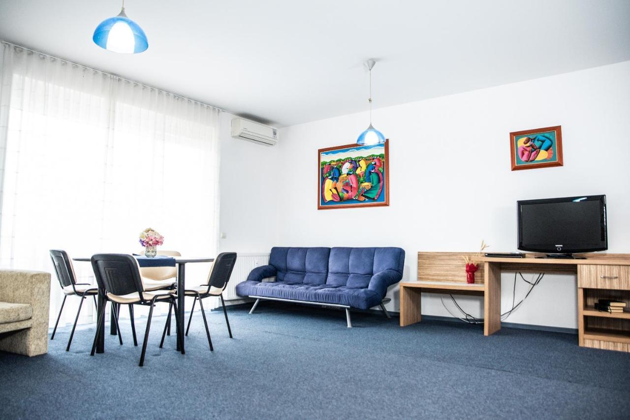 Club Onix Apartments Neptun Exterior photo